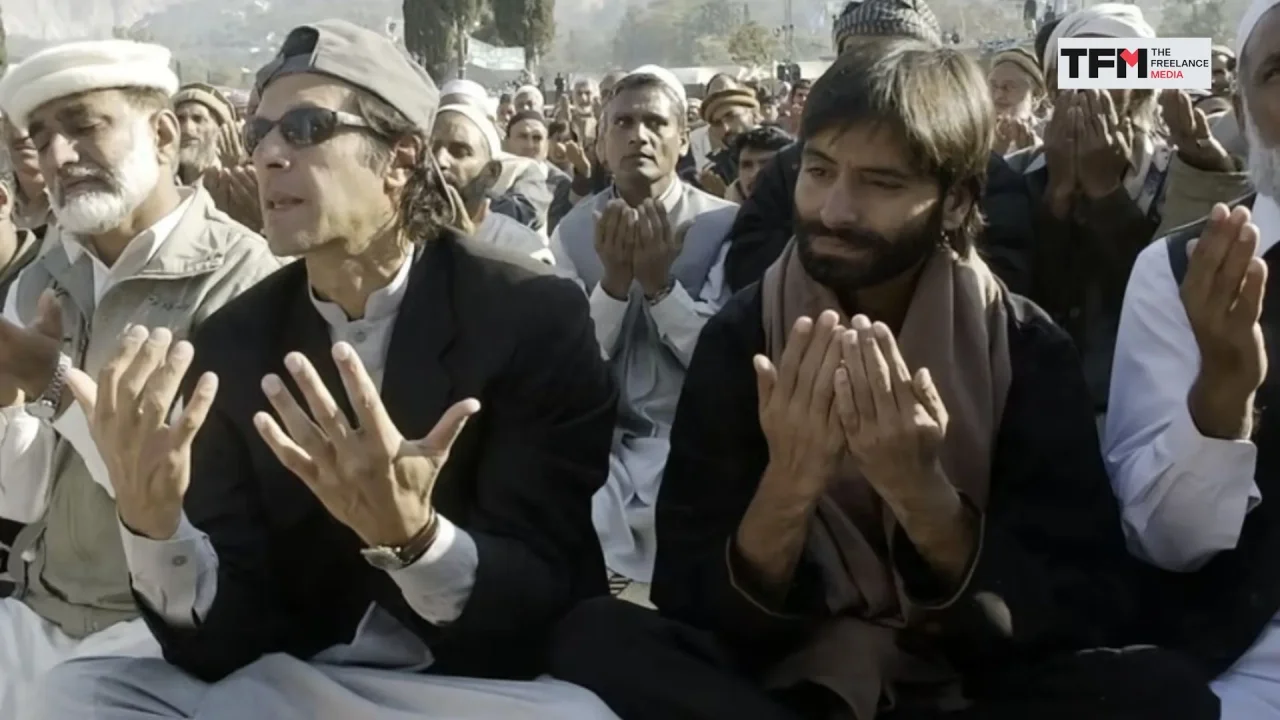 Yasin Malik with Imran Khan